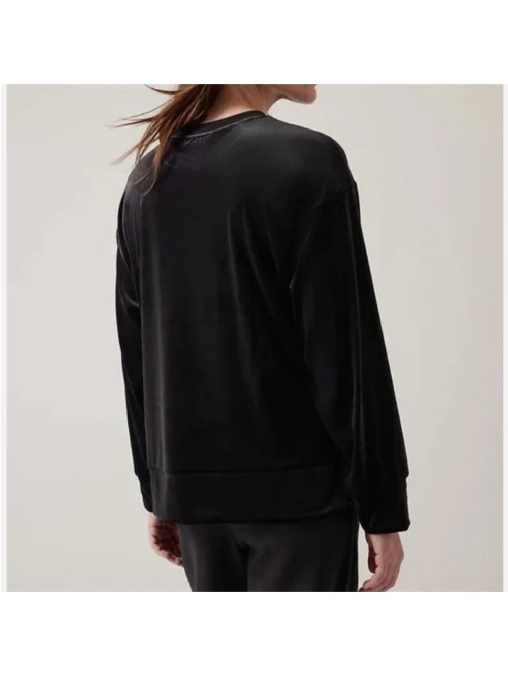 Athleta Crewneck Sweatshirt Pull-Over Retroplush Velvet Black Large